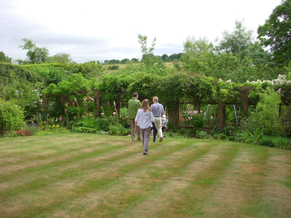 HTAG gardens 2015 014